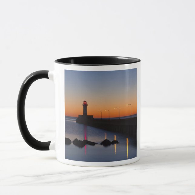Nordpirens fyr i Duluth, Minnesota, Mugg (Vänster)
