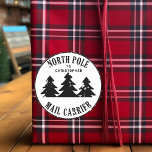 Nordpolen från Santa postage Frimärke Runt Klistermärke<br><div class="desc">Den här designen kan vara personlig i det område som tillhandahålls genom att ändra fotot och/eller text. Du kan också anpassa den genom att klicka på Anpassa den här mallen och sedan välja klicka för att anpassa ytterligare alternativ och ta bort eller ändra färg i bakgrunden, lägga till text, ändra...</div>