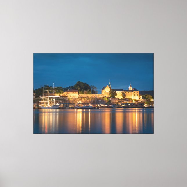 Norge Oslo Akershus fästress Canvastryck (Framsida)