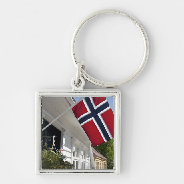 Norge, Stavanger. Historiska stadskärnan vyer. Fyrkantig Silverfärgad Nyckelring (Framsidan)