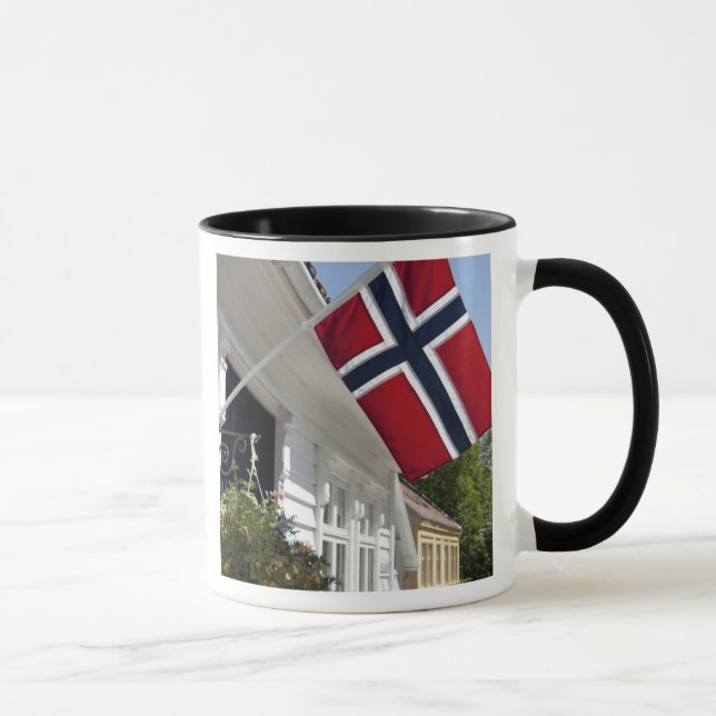 Norge, Stavanger. Historiska vyer i innerstaden. Mugg (Höger)
