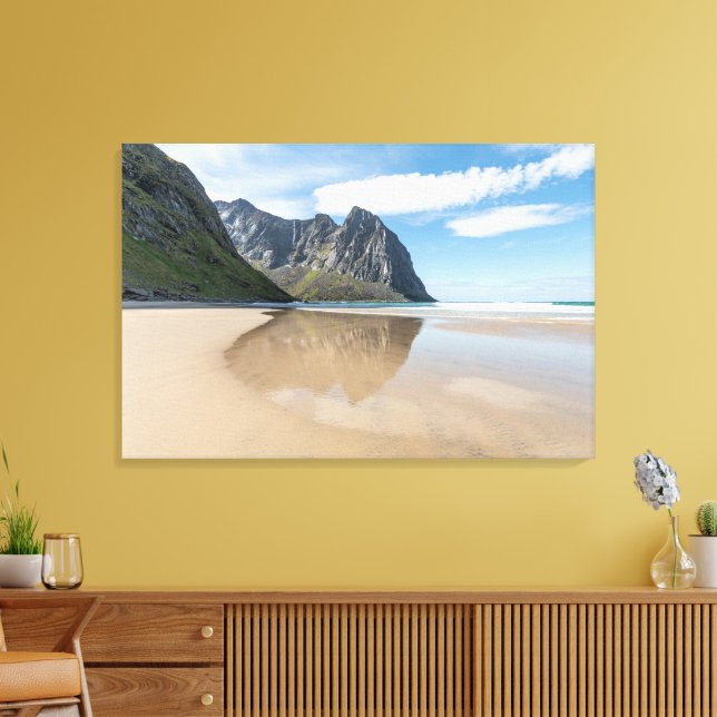 Norgen Kvalvika Lofoten Canvastryck (Insitu (Vardagsrum))