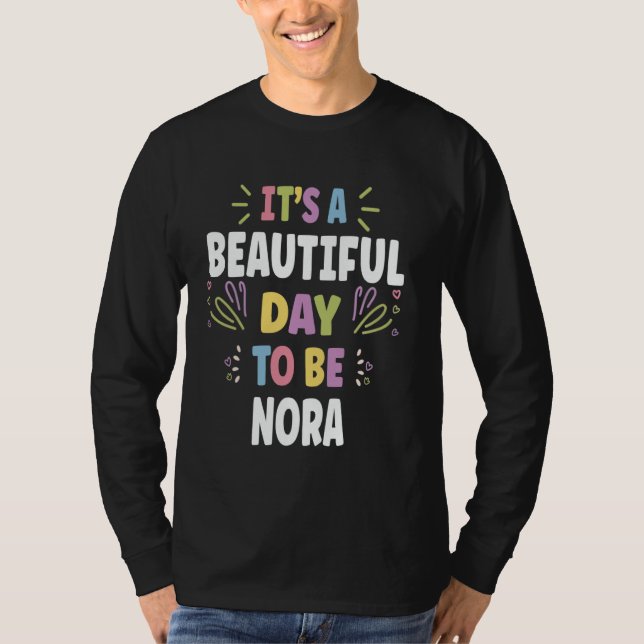 NORMA Personligt Namn Vacker Dag NORMA T Shirt (Framsida)