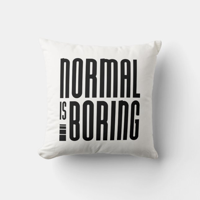 Normal Boring Kudde (Framsida)