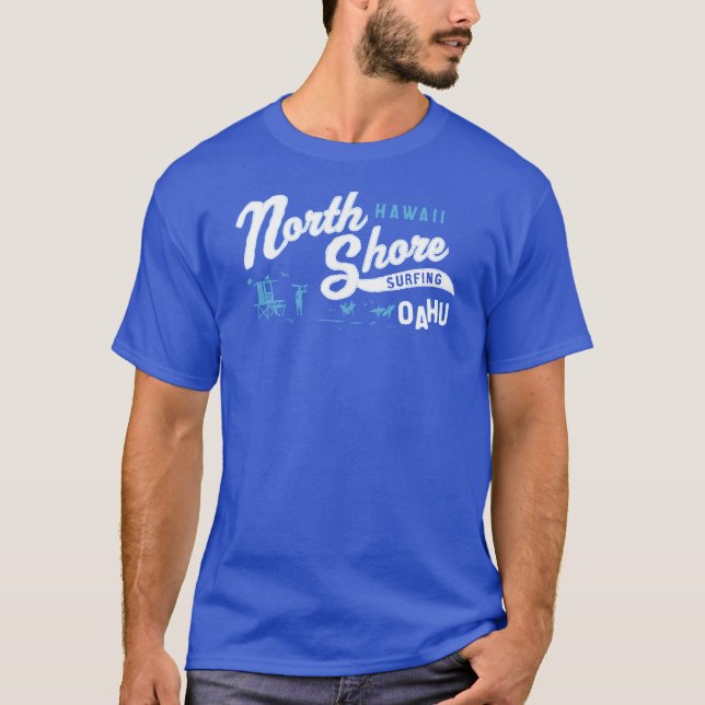 Norr kust, Oahu, Hawaii som surfar USA Tee Shirt (Framsida)