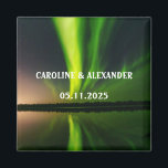 Norra Ljus Aurora Borealis Night Himlar Bröllop Magnet<br><div class="desc">Norra ljus,  Aurora Borealis Bröllop magnet. Natt himlar,  stjärnor,  bergsmagnet. Anpassa till Namn och datum för Bröllop.</div>