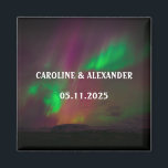 Norra Ljus Aurora Borealis Night Himlar Bröllop Magnet<br><div class="desc">Norra ljus,  Aurora Borealis Bröllop magnet. Natt himlar,  stjärnor,  bergsmagnet. Anpassa till Namn och datum för Bröllop.</div>