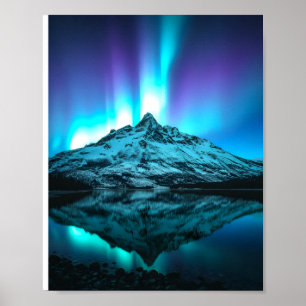Norra Ljus över snöbergen Poster