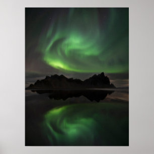 Norra Ljus Vestrahorn Beach Hofn, Island Poster