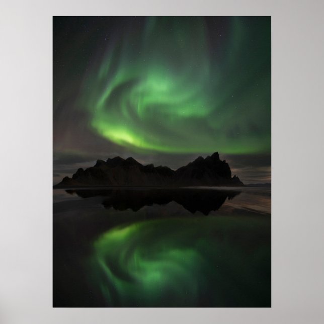 Norra Ljus | Vestrahorn Beach Hofn, Island Poster (Framsidan)