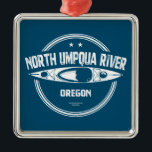 Norra Umpqua Floden Oregon Kayak Julgransprydnad Metall<br><div class="desc">Floden North Umpqua är en biflod av Umpqua-floden,  ungefär 106 sjömil lång,  i sydvästra Oregon. Det dränerar ett scenformigt och tåligt område av Cascade Range sydost om Eugene.</div>