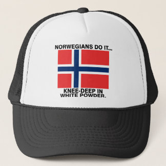 Norrmän Gör Det... Knädjupt i Vitt Pulver Truckerkeps