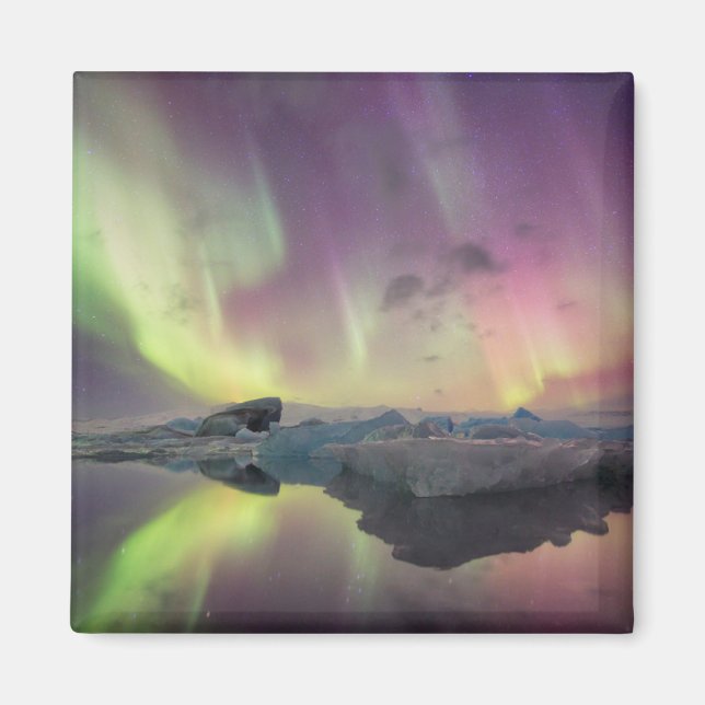 Norrsken reflekteras i lagun magnet (Framsidan)