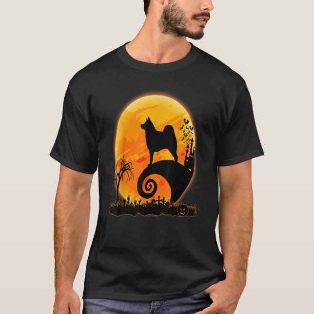 Norska Elkhound Hund och Måne Funny Halloween Co T Shirt (Framsida)