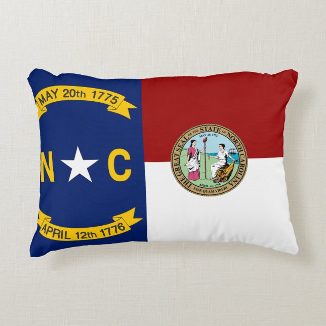 North Carolina flagga Prydnadskudde (Framsidan)