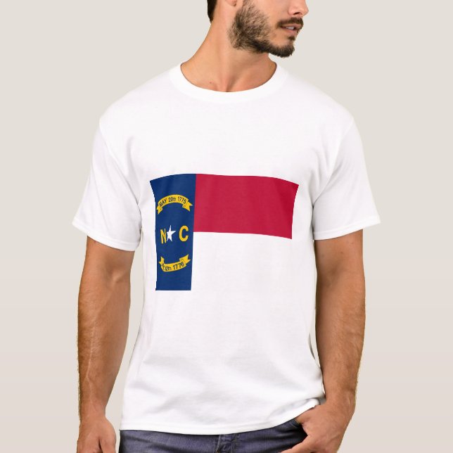 North Carolina Flagga T-Shirt (Framsida)
