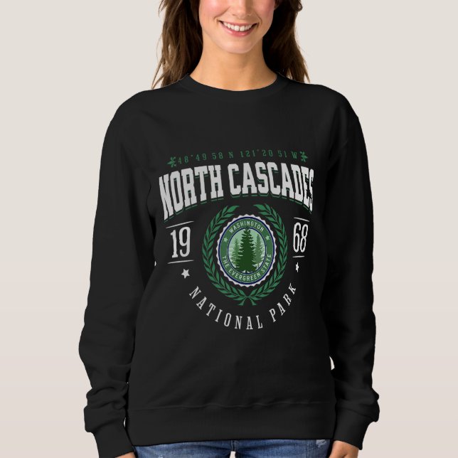 North Cascades National Park Washington Pine Tree  T Shirt (Framsida)