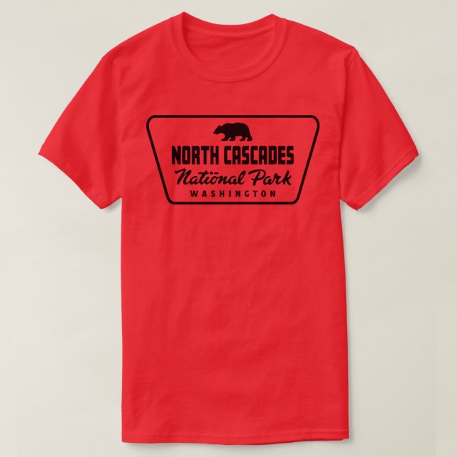 North Cascades nationalpark Bear Badge Black T Shirt (Design framsida)