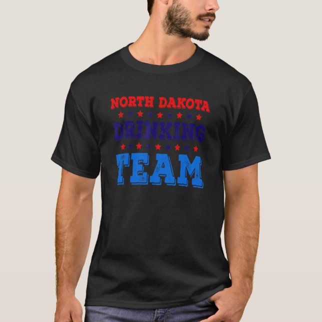 North Dakota Drickande Team Stat Stolt   Öl Dric T Shirt (Framsida)