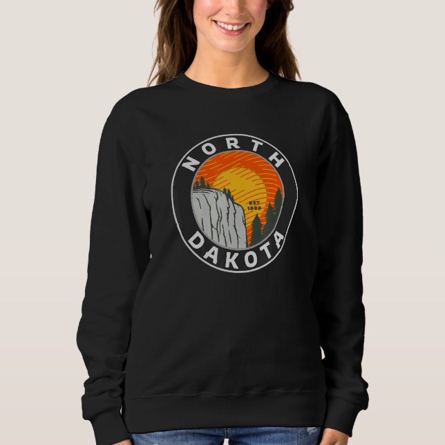 North Dakota Mountain cliff T Shirt (Framsida)