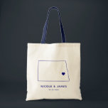North Dakota Wedding Welcome Bag Map Tote, Navy Tygkasse<br><div class="desc">Wedding welcome gift bag featuring map graphic. Your guests will love checking into their hotel and finding this tote filled with treats awaiting them. You may position the heart to the location of your big day using the "customize further" feature.</div>