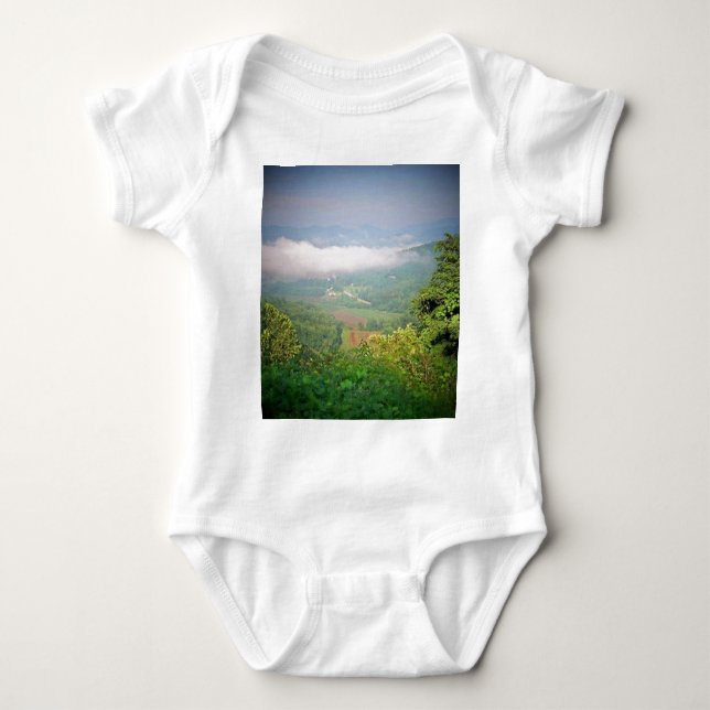 North Georgia Mountains, USA T-shirt (Framsida)