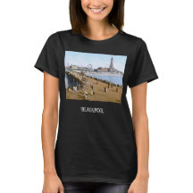 North Pier in Blackpool, England (1900)