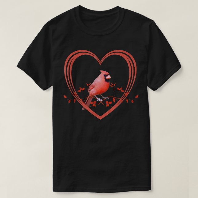 Northern Cardinal Bird in Heart T Shirt (Design framsida)