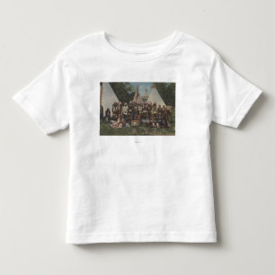 Northwest indier på en Powwow för krig Tee Shirt