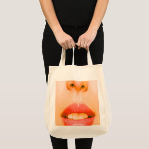Nose and Mouth Large Tote Bag Tygkasse