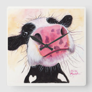 Nosey Cow Betty Blueberry av Shirley MacArthur Fyrkantig Klocka