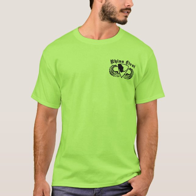 Noshörning först tee shirt (Framsida)