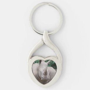 Noshörningen stojar twisted heart silverfärgad nyckelring