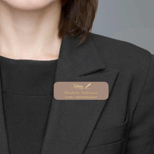 Notariskt lån som undertecknar agent mocha-brunskr namnbricka (Skapare uppladdad)