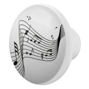 Noter på silver knopp