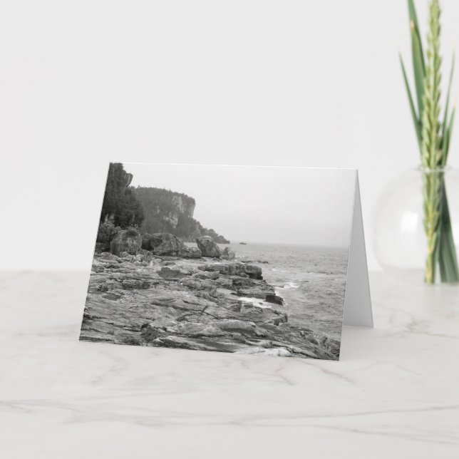 Noterar det svartvita fotoet för stenig Shoreline Tack Kort (Framsida)
