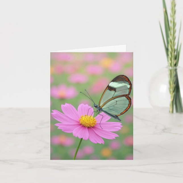 Notkort Glasvinge Fjäril på en Cosmos Blomma Kort (Framsida)