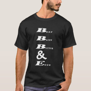 Nötköttsbaconsmör och ägg som är lämpligt som männ t shirt