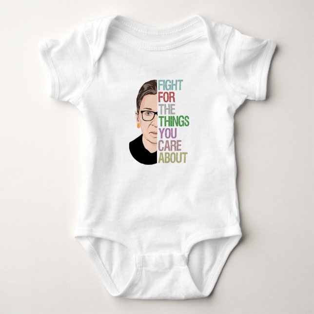 Notoriellt RBG Ruth Bader Ginsburg T Shirt (Framsida)