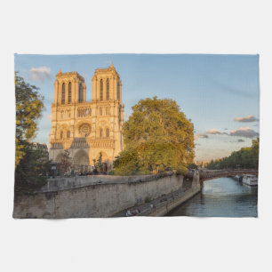 Notre Dame de Paris vid Golden Hour - Paris, Frank Kökshandduk