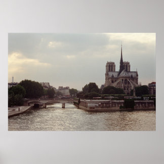 Notre Dame på floden Seine Poster