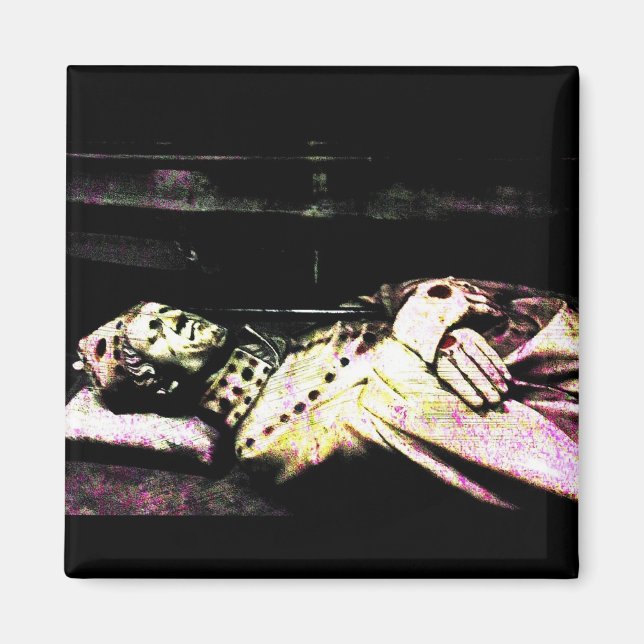 Notre Dame Statue Grunge Magnet (Framsidan)