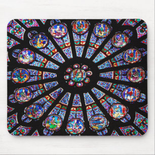 Notre Dame's lagrade glas Musmatta
