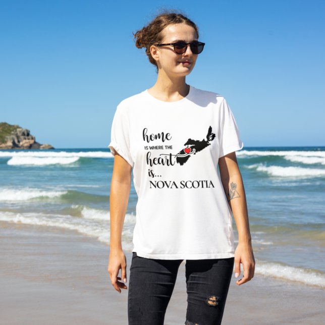 Nova Scotia är där hjärtat finns.. T Shirt (Skapare uppladdad)