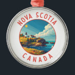 Nova Scotia Canada Retro Distress Circle Julgransprydnad Metall<br><div class="desc">Nova Scotia-retro-vektorresedesign. Nova Scotia är nästan helt omgivet av vatten och är hem för över 13 000 km kusten,  tusentals sjöar,  lush valleys,  fyra UNESCO World Heritage Sites,  världens högsta tidvatten och valar!</div>