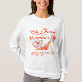 November drottning t shirt