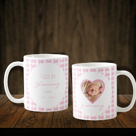 Now Grandma 'I GO BY GRAMMY' custom photo Funny Kaffemugg