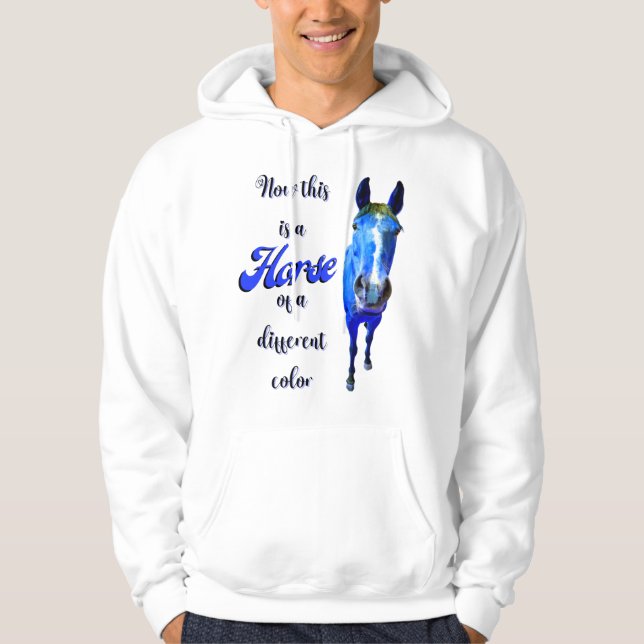Nu är detta en häst av en annan färg i blått hoodie (Framsida)