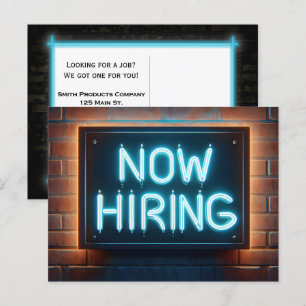 Nu hänger Neon-signering på bricka Vykort