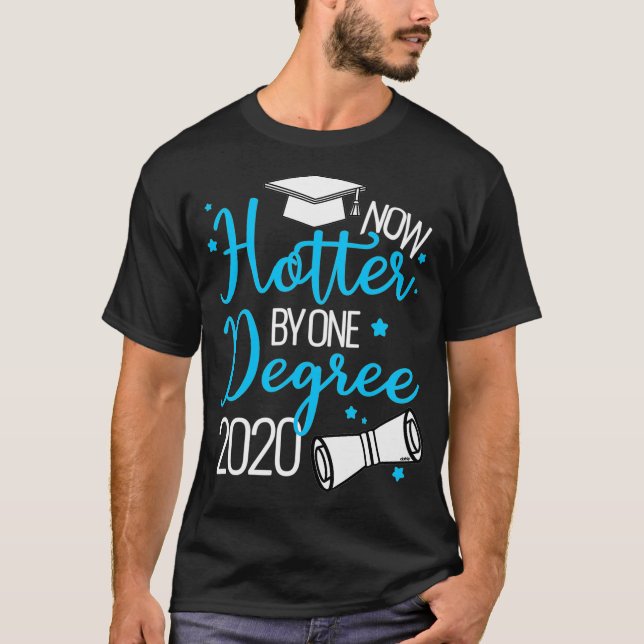 Nu med en grad 2020 Studenten College S T Shirt (Framsida)